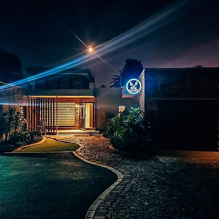 Bosveld In Die Stad 2 Guesthouse アルバートン エクステリア 写真