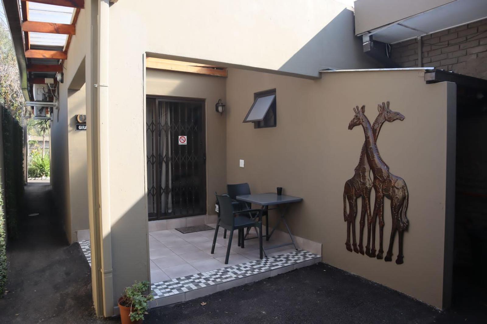 Bosveld In Die Stad 2 Guesthouse アルバートン エクステリア 写真