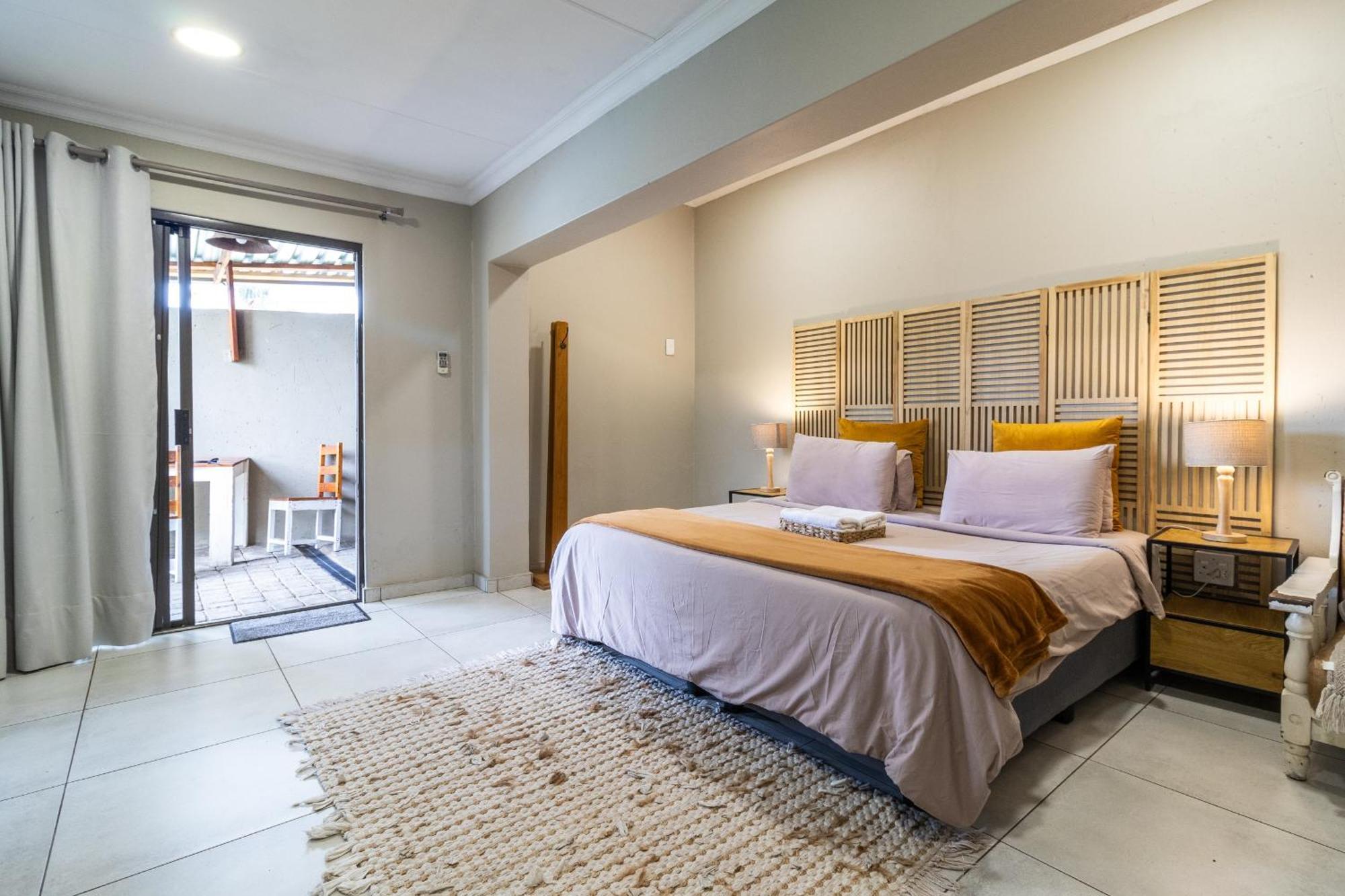 Bosveld In Die Stad 2 Guesthouse アルバートン エクステリア 写真