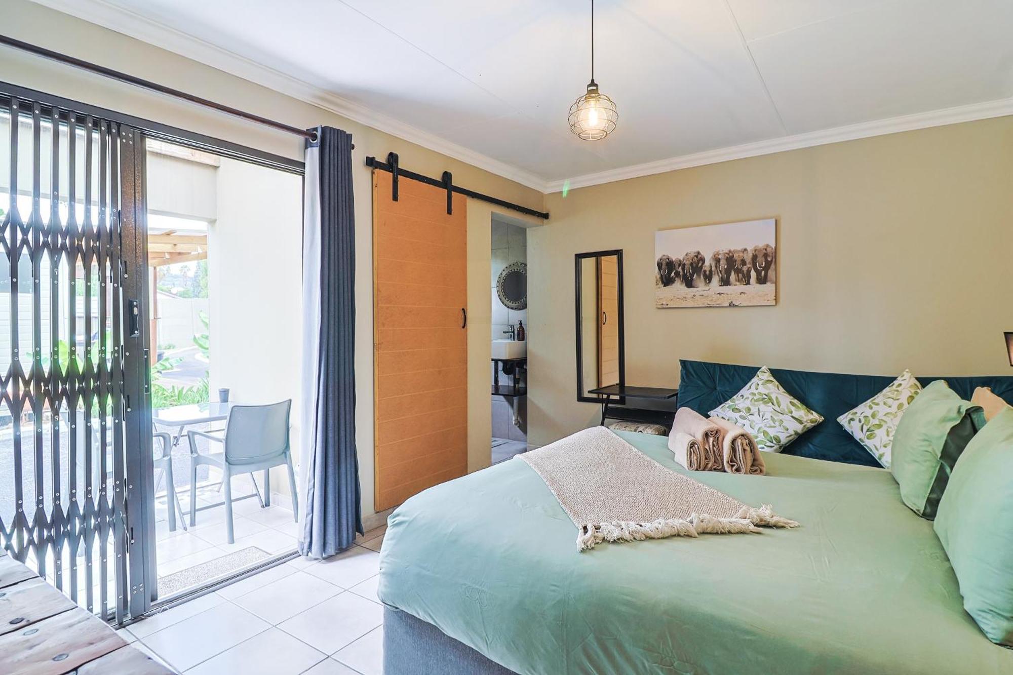Bosveld In Die Stad 2 Guesthouse アルバートン エクステリア 写真