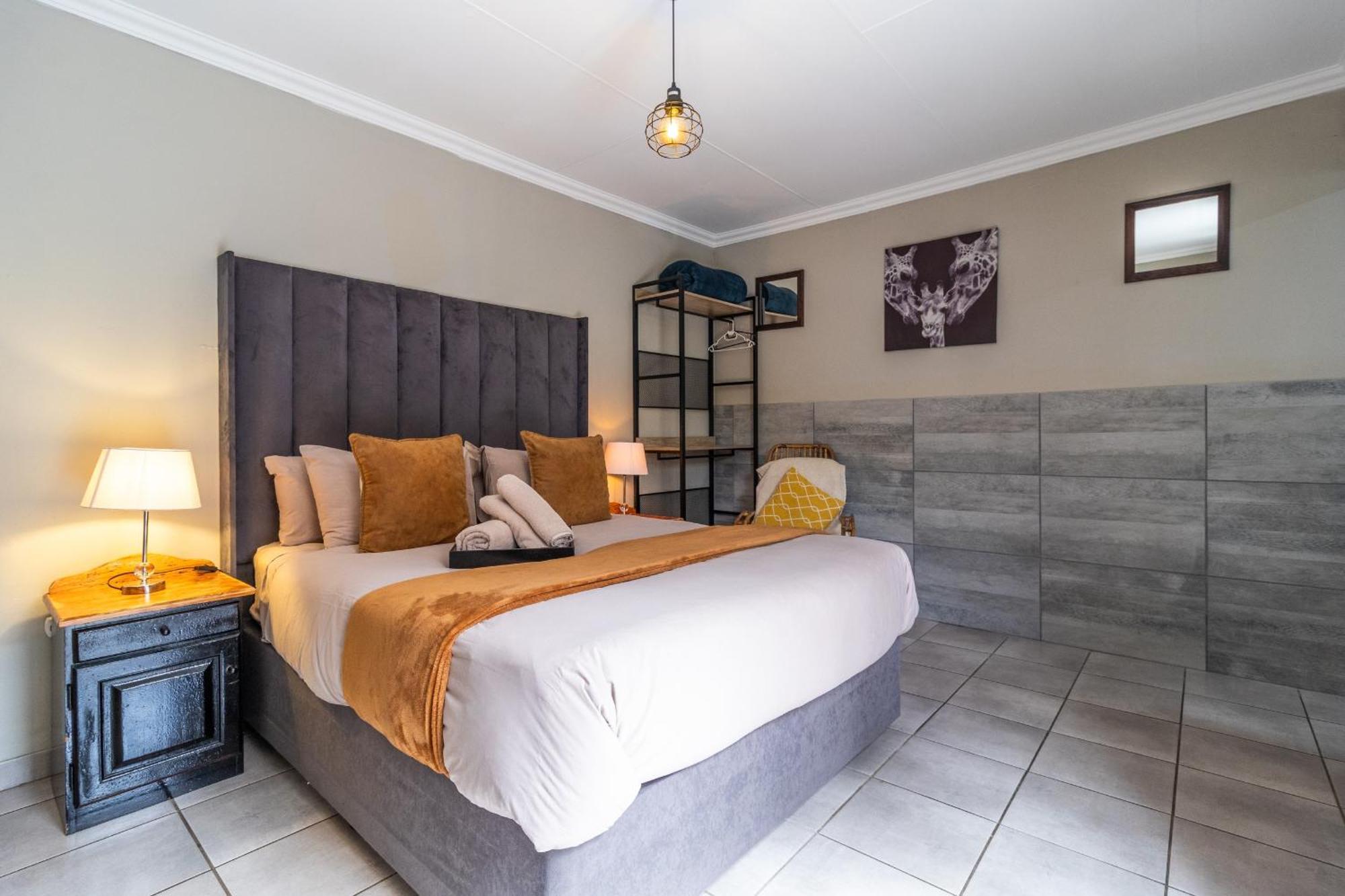 Bosveld In Die Stad 2 Guesthouse アルバートン エクステリア 写真